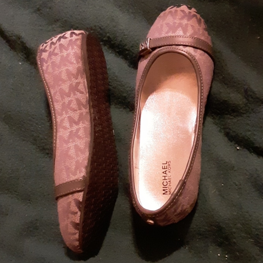 Girls size 2 Michael Kors shoes
